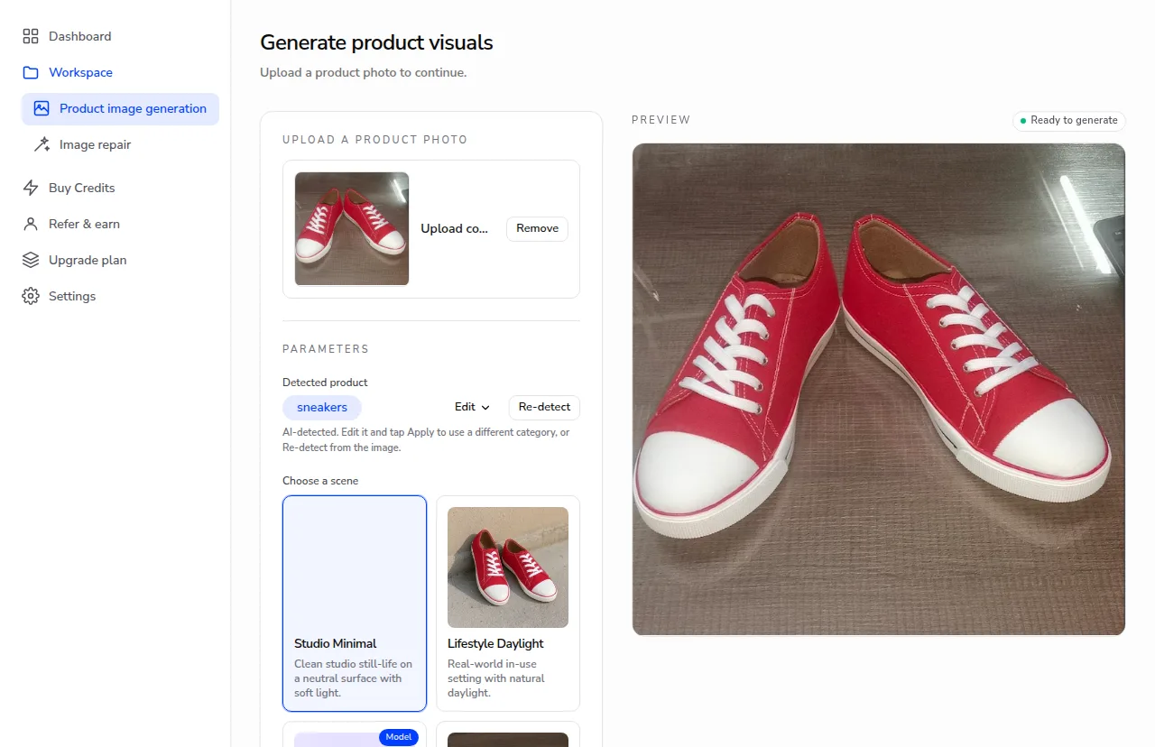 La subida con el producto detectado y debajo las escenas disponibles